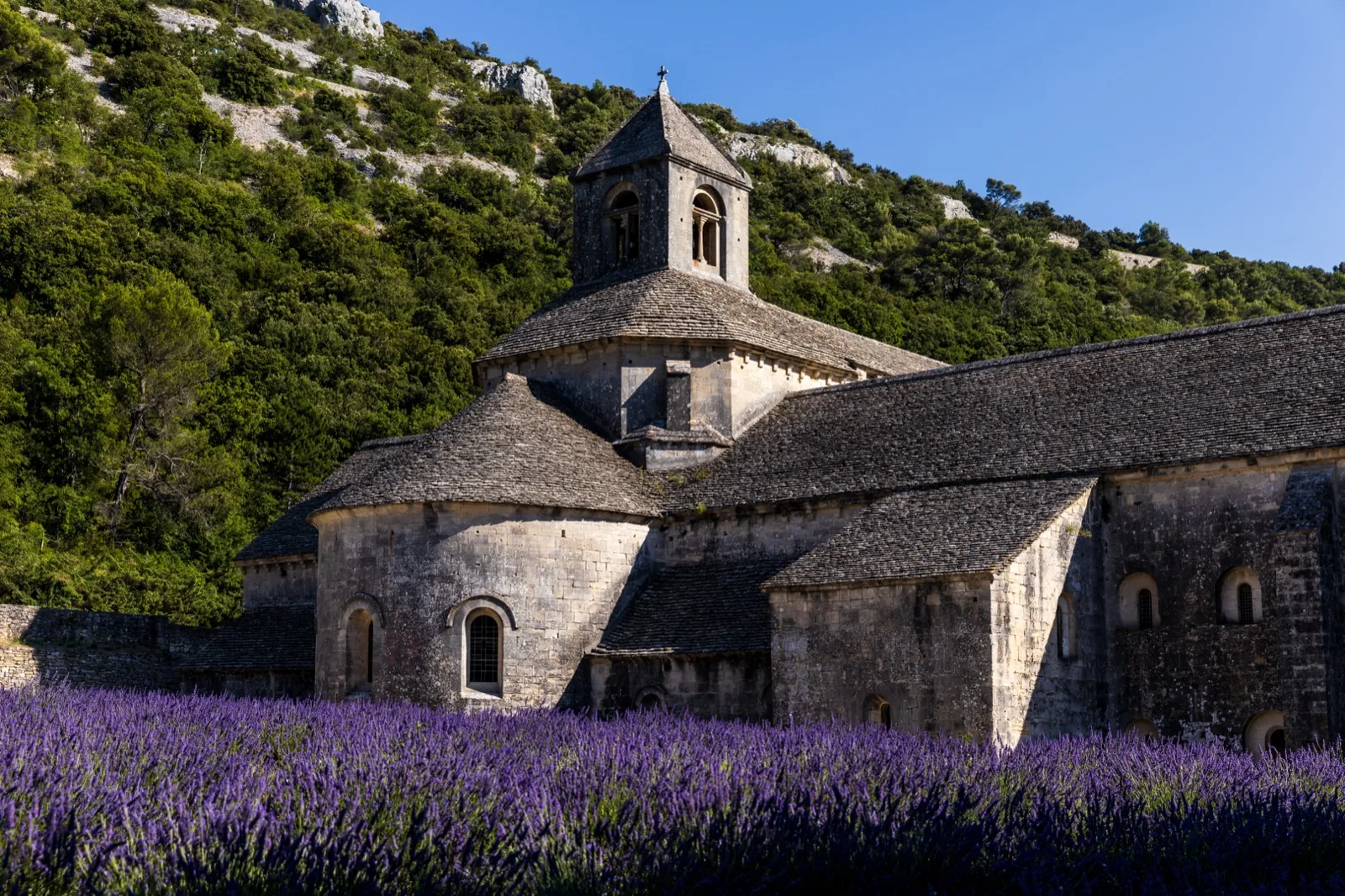 Provence hilltop villages - Gordes, Roussillon, Sénanque - Wanvela